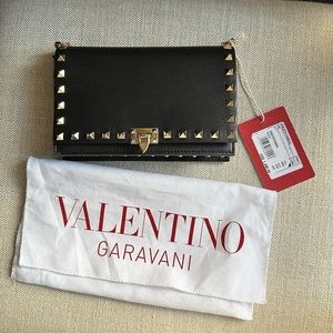Valentino Garavani Rockstud Pouch Clutch Leather Wallet on Chain Crossbody Bag